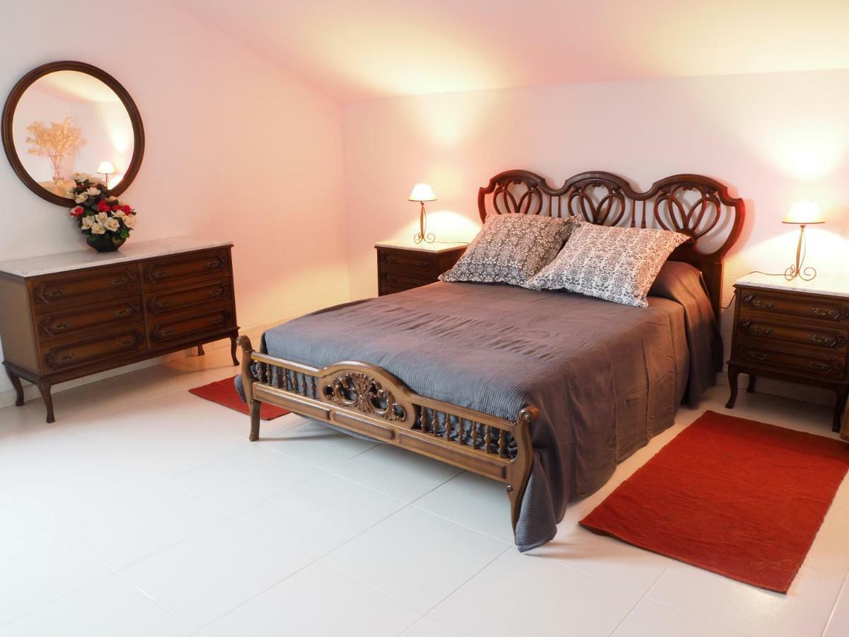 El Cerezo Villa Ciudad-Rodrigo Buitenkant foto
